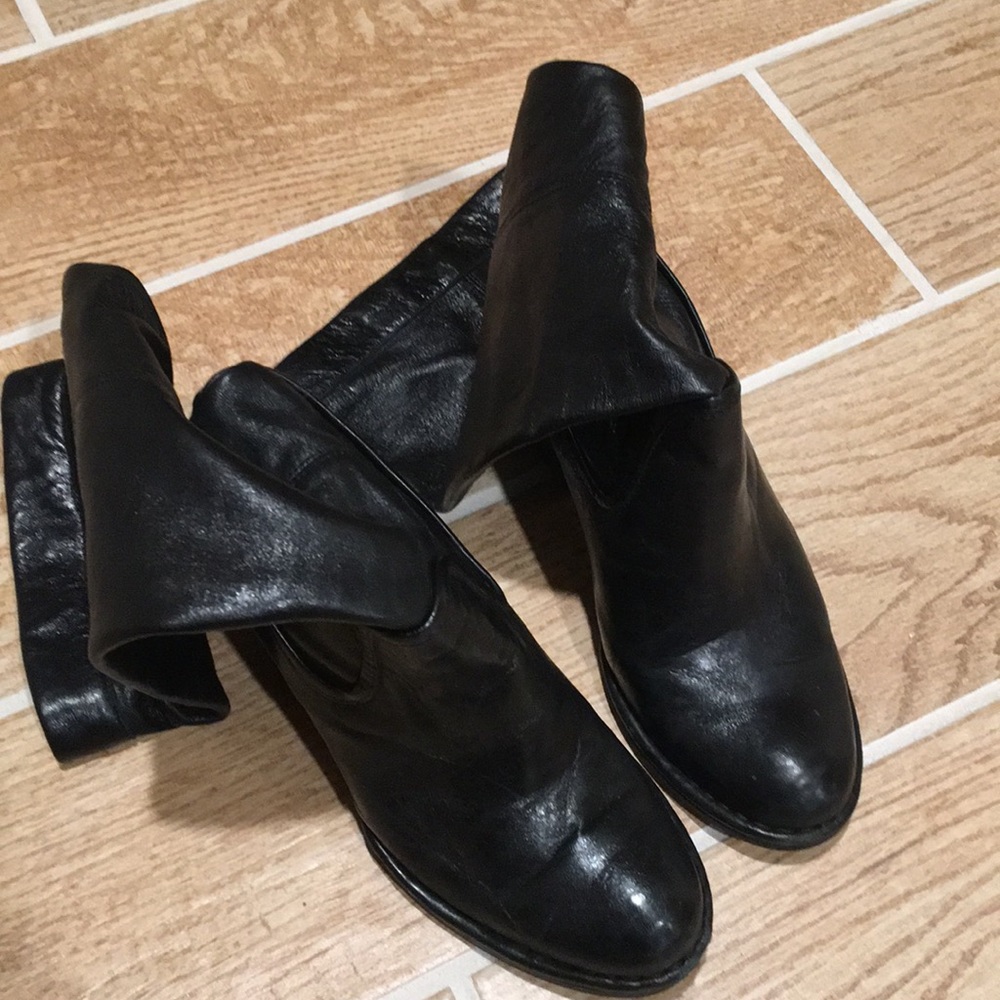 Frye scrunchy boots